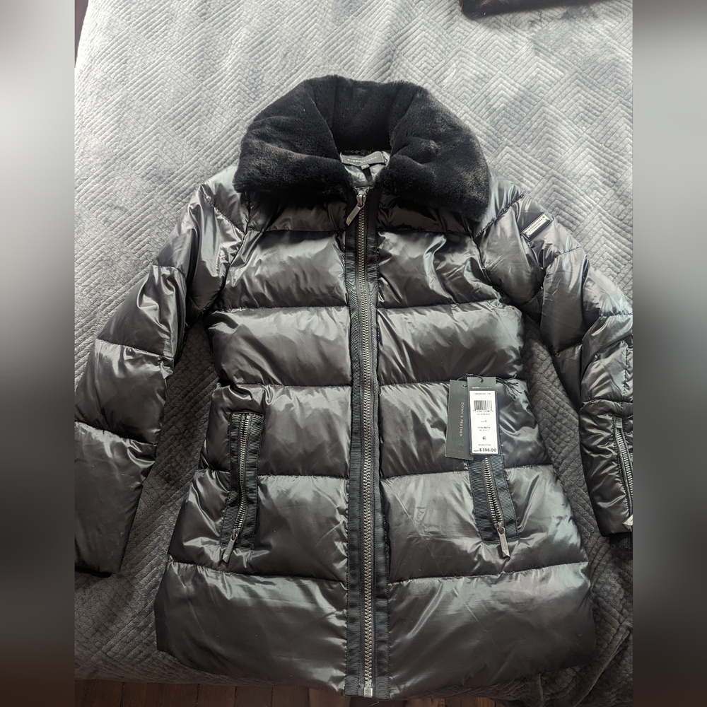 BCBG maxazria down and feather black puffer coat with faux fur collar